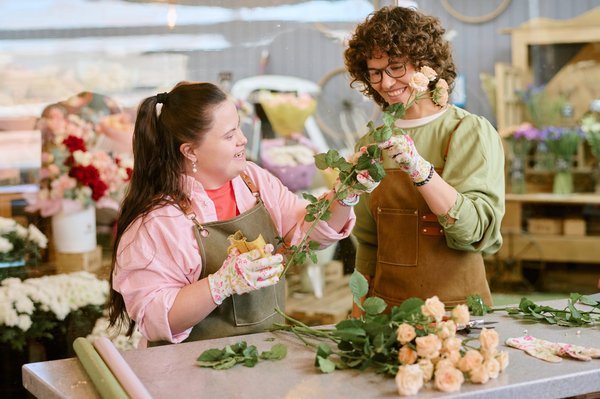 La voix-off féminine : l'atout indispensable de vos projets